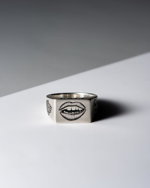 Taste - 5 Senses Signet Ring