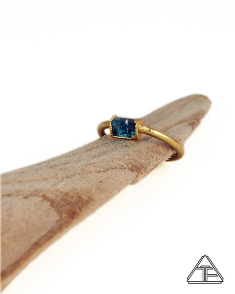 Size 4 - Blue Tourmaline Yellow Gold Crystal Talisman Ring