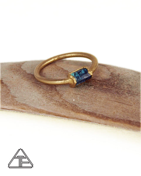 Size 4 - Blue Tourmaline Yellow Gold Crystal Talisman Ring
