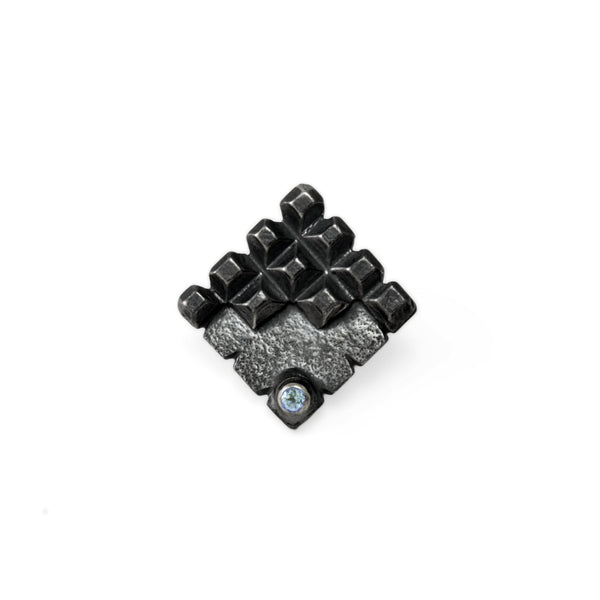 Hedron Lattice: Stealth Pin Aquamarine