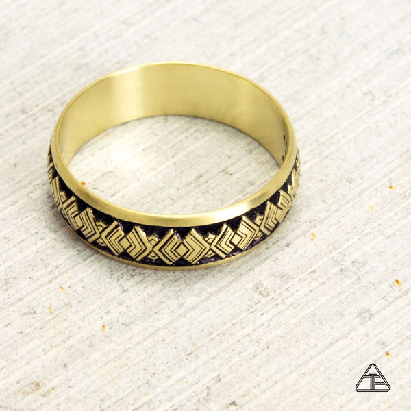 Nixon: Hand Engraved Band / Ring