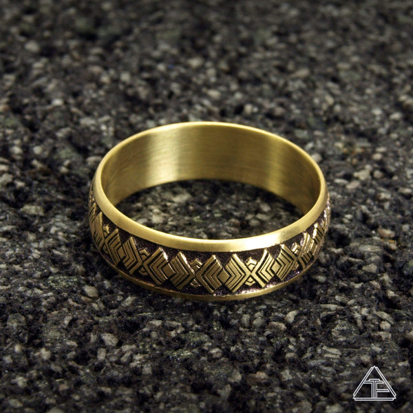 Nixon: Hand Engraved Band / Ring