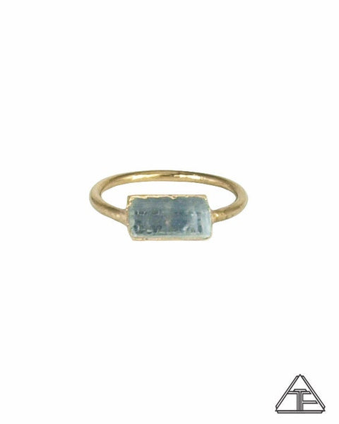 Size 4.5 - Aquamarine Yellow Gold Crystal Talisman Ring