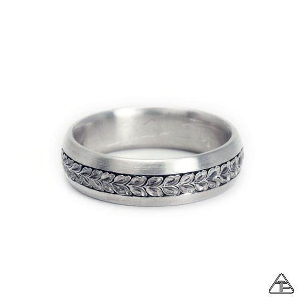 Hawthorne: Hand Engraved Band / Ring Size 9